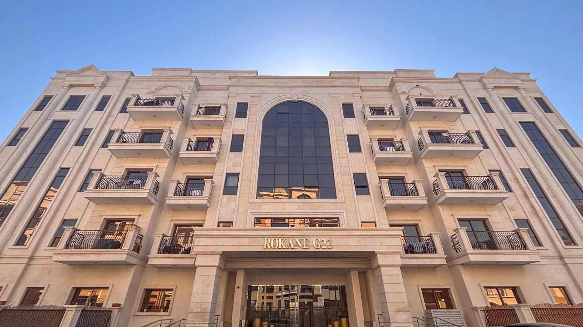 Apartment Frank Porter - Rokane G22 Dubai United Arab Emirates