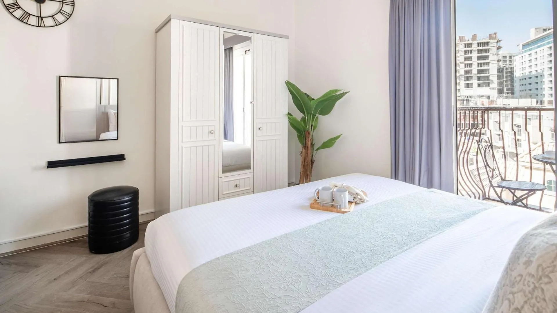 Apartment Frank Porter - Rokane G22 Dubai