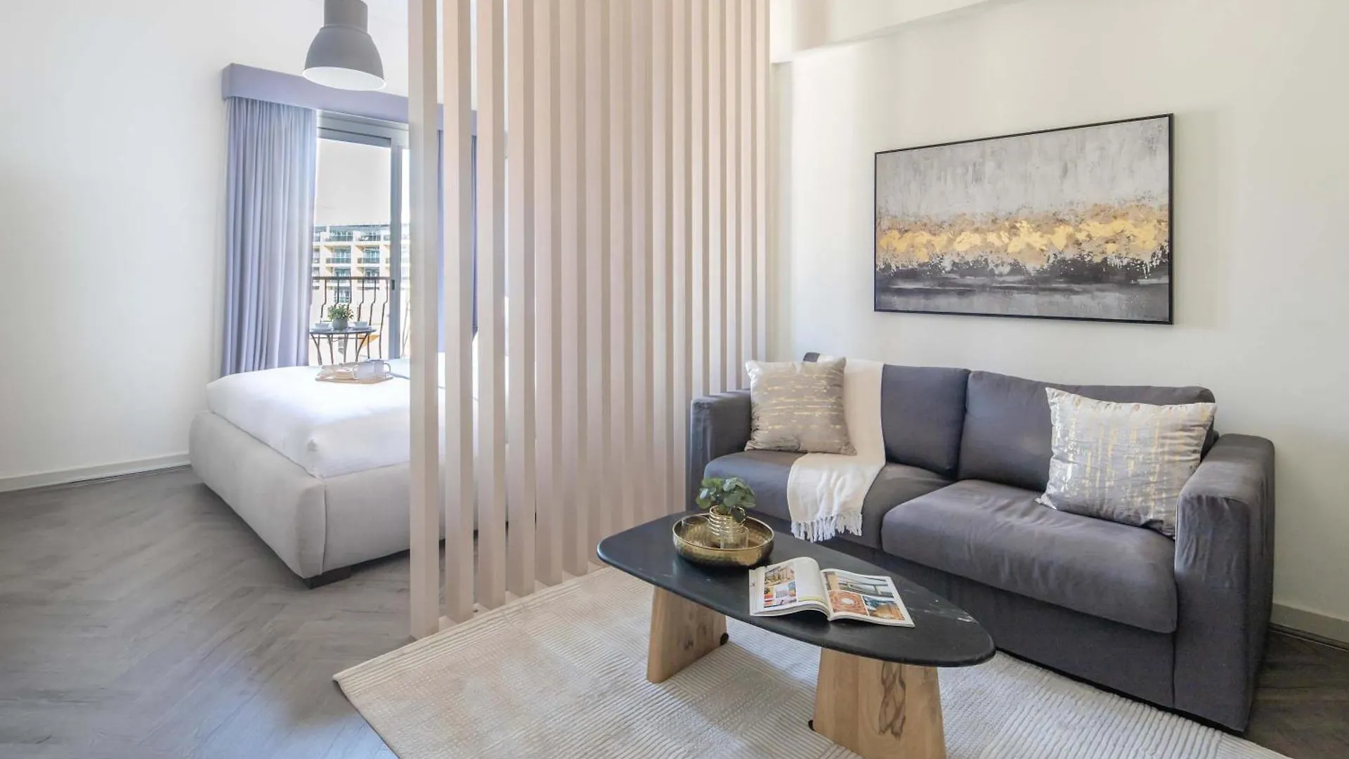 Apartment Frank Porter - Rokane G22 Dubai United Arab Emirates